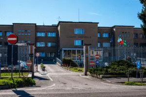 Ospedale-2-300x200 Sa isang pasilidad sa pangangalagang pangkalusugan