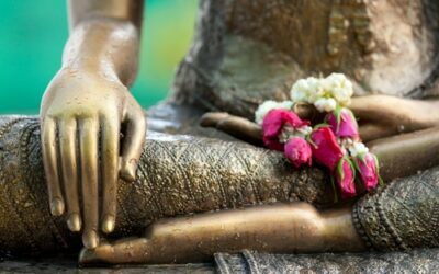 Funerale buddista: come organizzare un funerale con rito funebre buddista